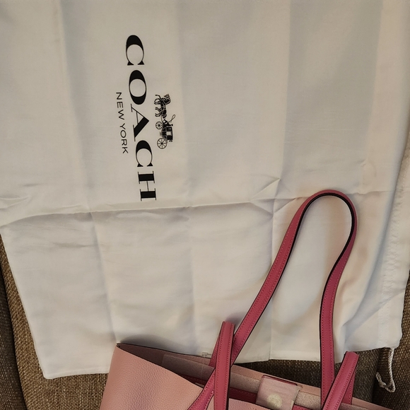 Coach Vibrant Color-blocked Pebble Leather Tote Purse Bag - Picture 11 of 13